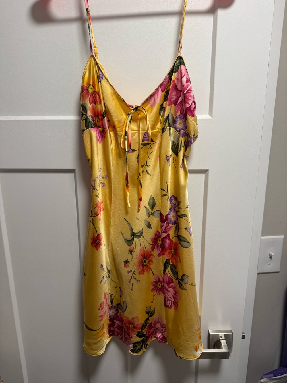 Victoria’s Secret 100% Silk Floral Slip Dress Yellow Pink Medium Vintage - Picture 2 of 5
